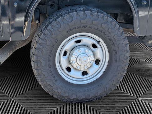 Used 2022 RAM 2500 Tradesman AWD/4WD image 9