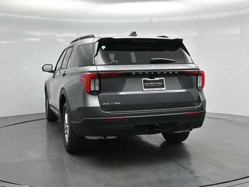 New 2026 Ford Explorer Active RWD image 27