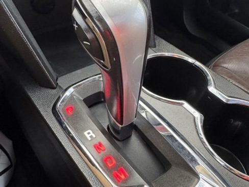 Used 2015 GMC Terrain SLT w/ Open Road Package image 22