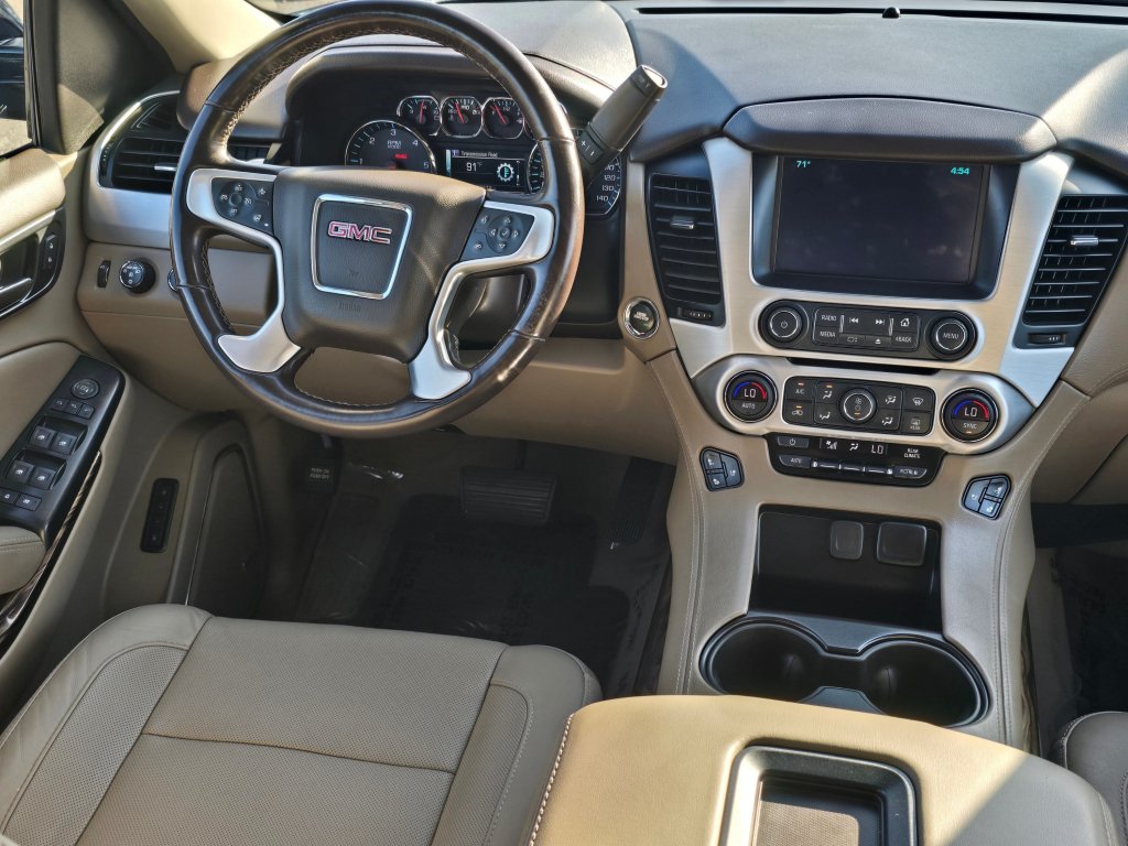 Used 2019 GMC Yukon XL SLT w/ Open Road Package AWD/4WD image 3