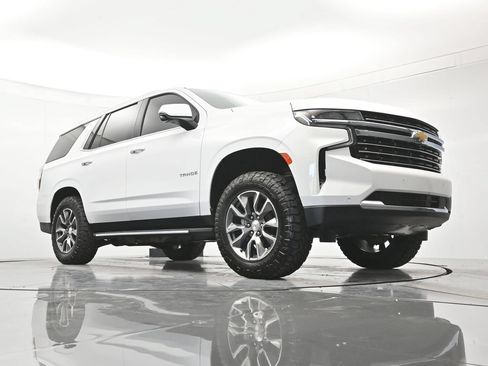 Certified 2024 Chevrolet Tahoe LT w/ LT Signature Package AWD/4WD image 43