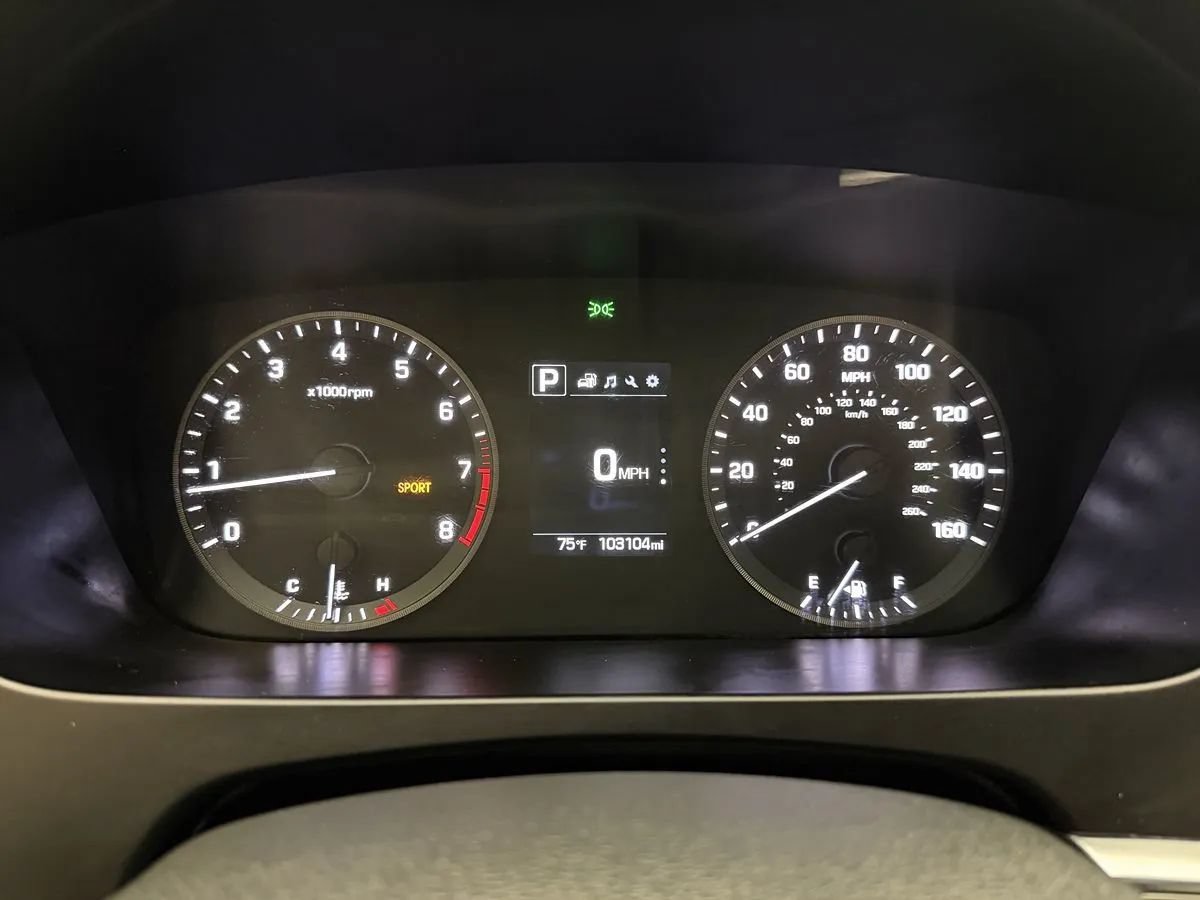 Used 2017 Hyundai Sonata Sport w/ Value Edition Package 02 FWD image 11