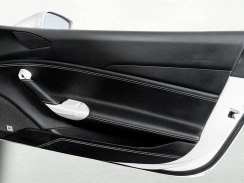 Used 2016 Ferrari 488 GTB image 53