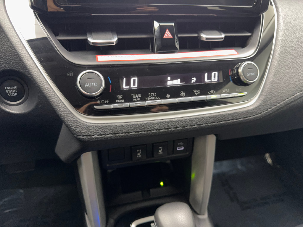 Used 2024 Toyota Corolla Cross XLE w/ Convenience Package AWD/4WD image 68