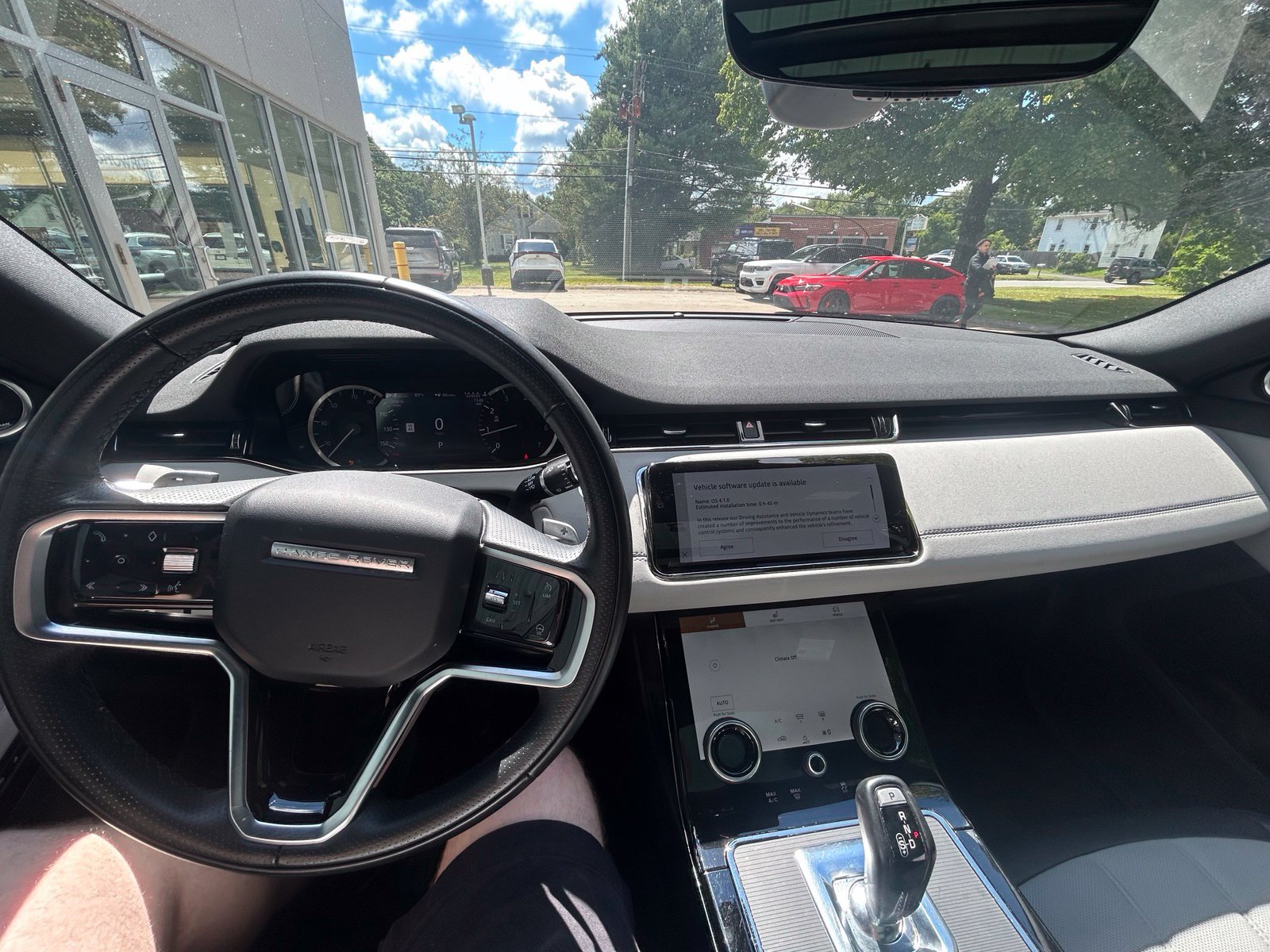 Used 2022 Land Rover Range Rover Evoque R-Dynamic S AWD/4WD image 15