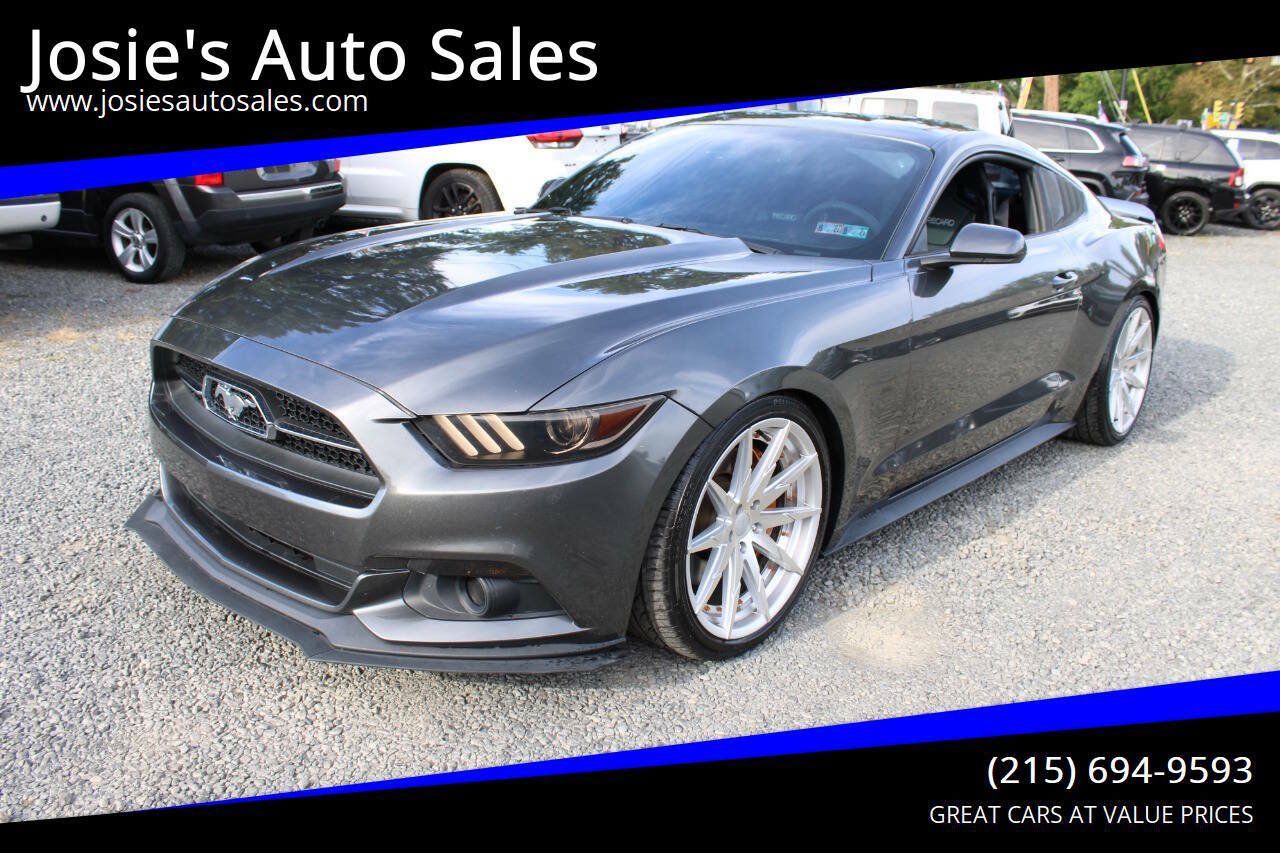 Used 2015 Ford Mustang Premium RWD image 1