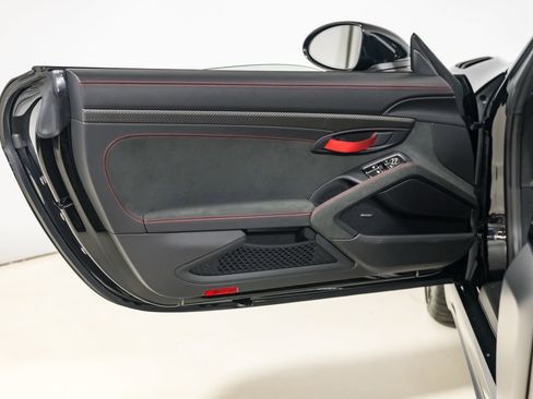 Used 2024 Porsche 718 Boxster Spyder RS w/ Light Design Package image 27