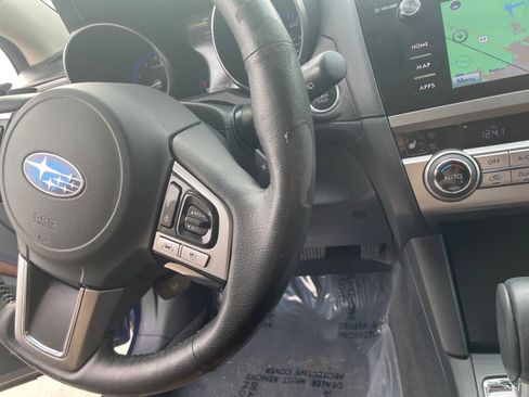 Used 2017 Subaru Outback 2.5i Touring w/ Popular Package #5A image 26