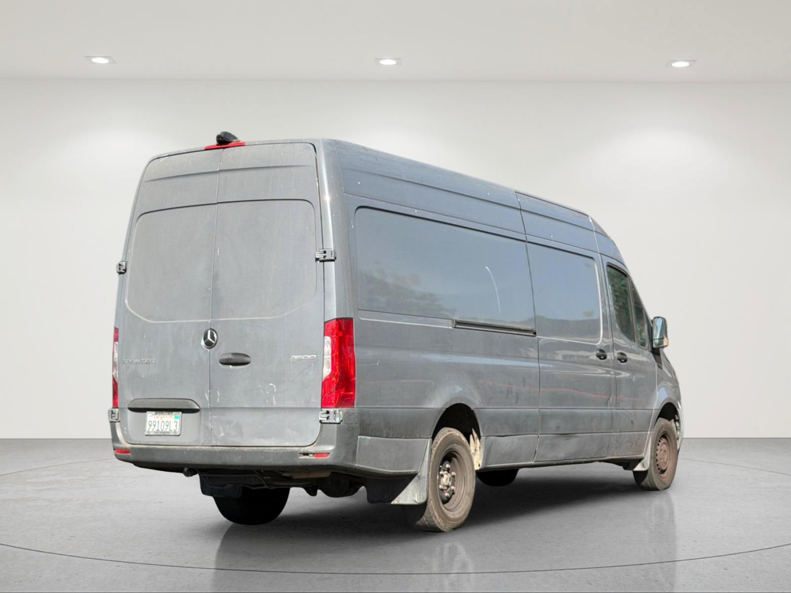 Used 2021 Mercedes-Benz Sprinter 3500 image 4