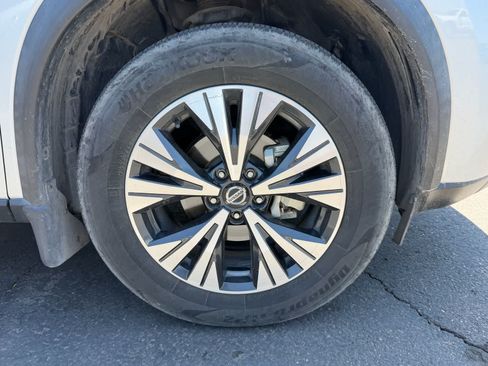 Used 2021 Nissan Rogue SV FWD image 5