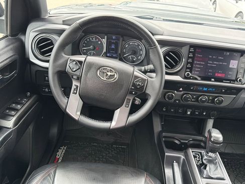 Used 2023 Toyota Tacoma TRD Pro AWD/4WD image 16