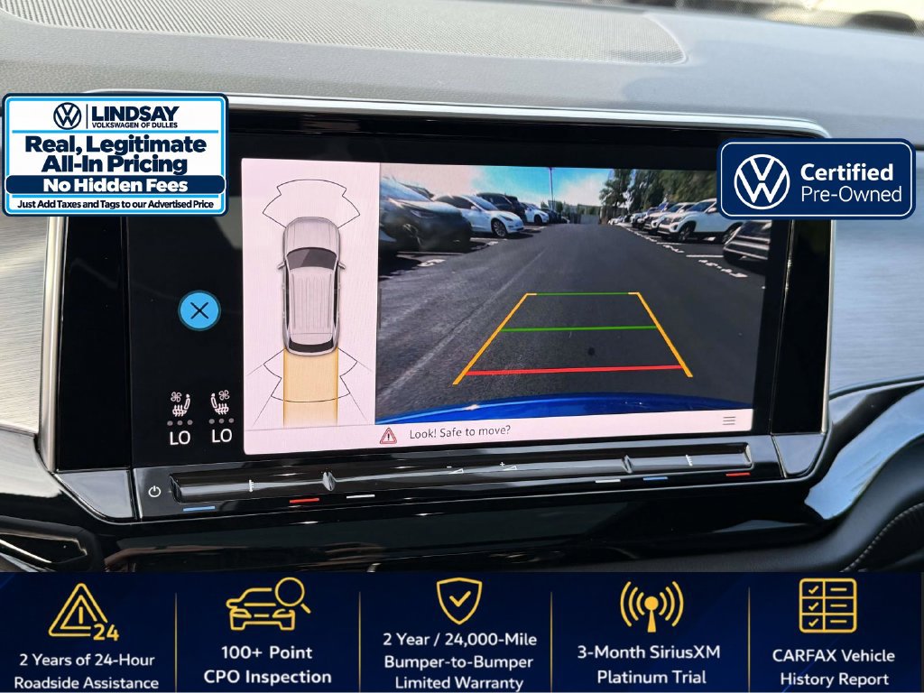 Certified 2024 Volkswagen Atlas Cross Sport SE w/ Panoramic Sunroof Package FWD image 18