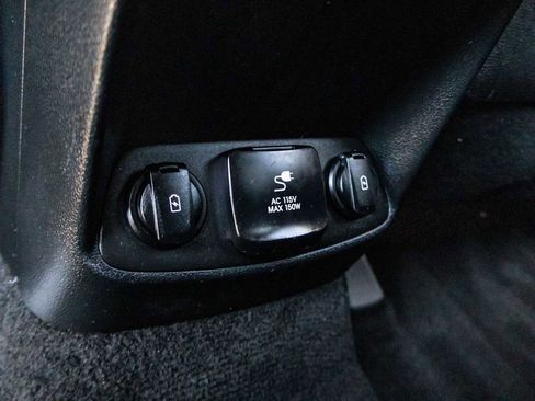 Used 2019 Hyundai Santa Fe FWD image 24