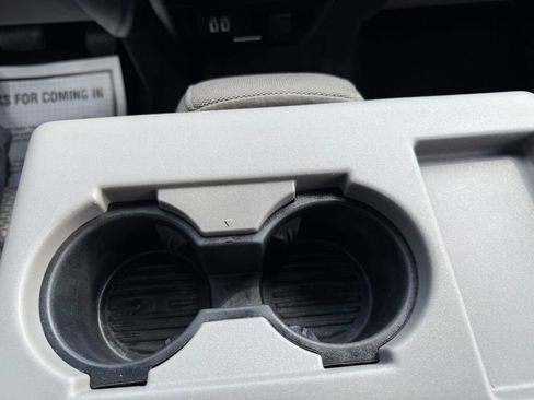 Used 2017 Ford F150 XLT w/ Equipment Group 302A Luxury image 22