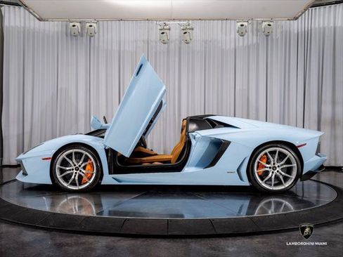 Used 2015 Lamborghini Aventador LP 700-4 AWD/4WD image 19