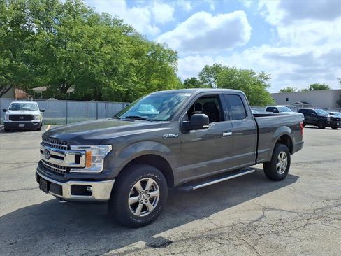 Used 2018 Ford F150 XLT w/ Equipment Group 302A Luxury AWD/4WD image 5