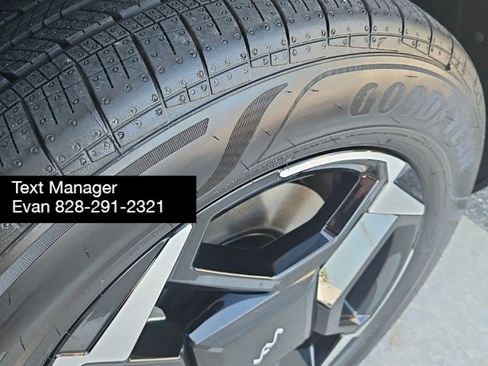 Used 2026 Kia Sportage EX w/ EX Panoramic Sunroof Package AWD/4WD image 11