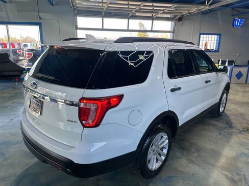 Used 2016 Ford Explorer 4WD image 12
