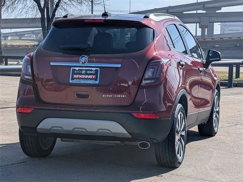 Certified 2022 Buick Encore Preferred w/ Safety Package image 4