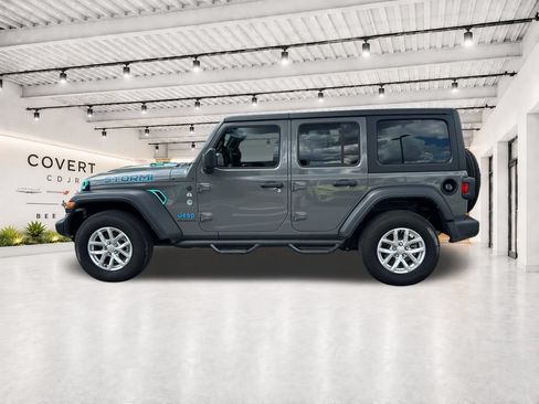 Used 2023 Jeep Wrangler Unlimited Sport AWD/4WD image 7