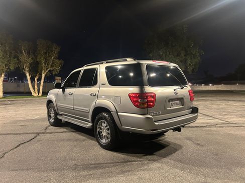 Used 2001 Toyota Sequoia SR5 image 19