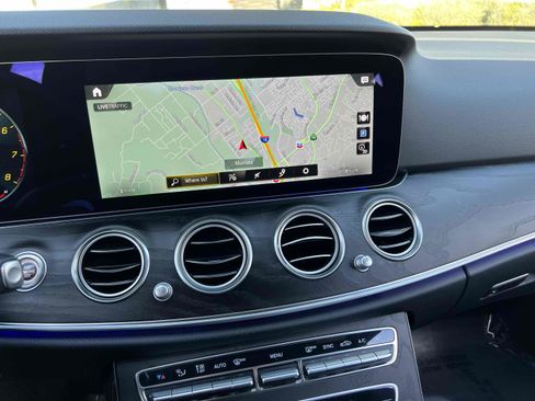 Used 2022 Mercedes-Benz E 350 Sedan image 53