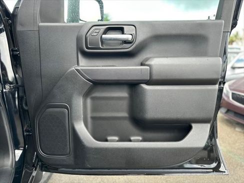 Used 2025 Chevrolet Silverado 2500 Custom w/ Z71 Off-Road Package AWD/4WD image 21