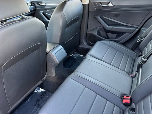 Used 2024 Volkswagen Jetta SE image 13