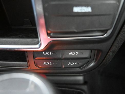 Used 2021 Jeep Gladiator Sport w/ Trailer Tow Package image 30