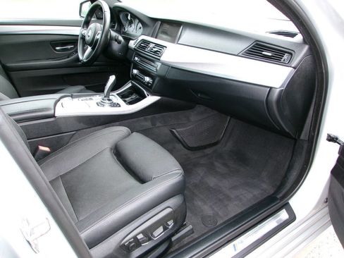Used 2014 BMW 535i xDrive Sedan AWD/4WD image 13