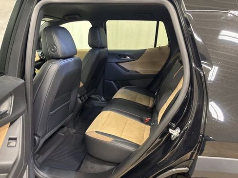 New 2026 Chevrolet Equinox ACTIV w/ Convenience Package III AWD/4WD image 18