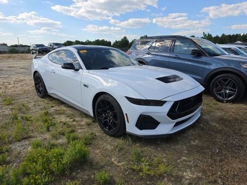 Used 2024 Ford Mustang GT Premium w/ GT Performance Package RWD image 3