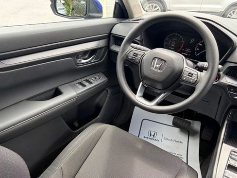 Certified 2025 Honda CR-V EX image 32