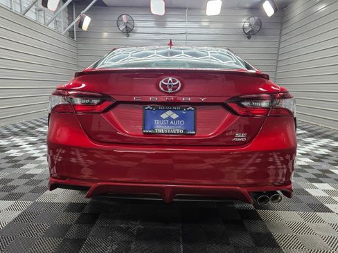 Used 2022 Toyota Camry SE AWD/4WD image 7