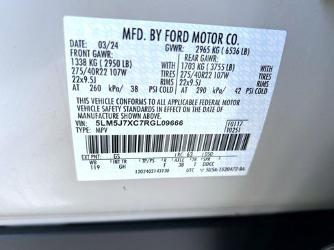 Used 2024 Lincoln Aviator Reserve w/ Equipment Group 201A AWD/4WD image 27