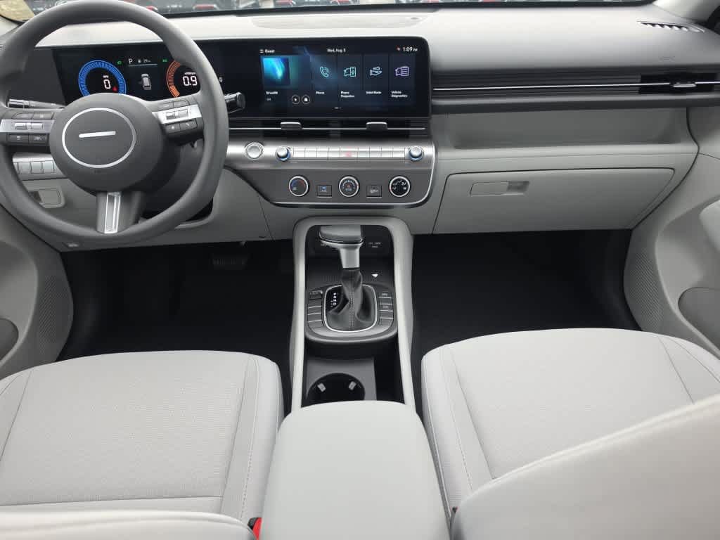 New 2027 Hyundai Kona SE FWD image 18