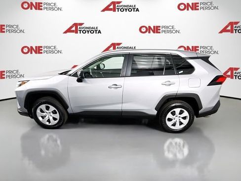Certified 2025 Toyota RAV4 LE AWD/4WD image 5