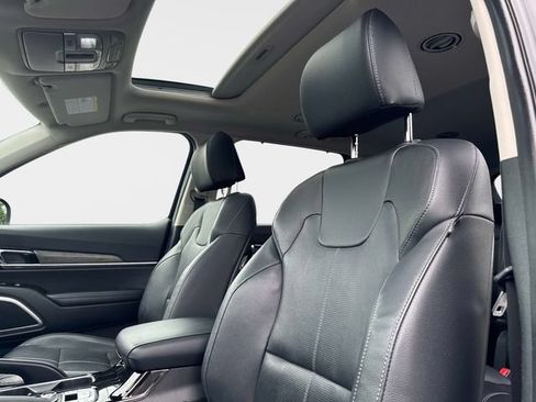 Used 2022 Kia Telluride EX w/ EX Premium Package AWD/4WD image 20