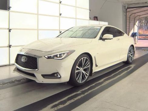 Used 2017 INFINITI Q60 w/ Premium Plus Package 2.0T image 1