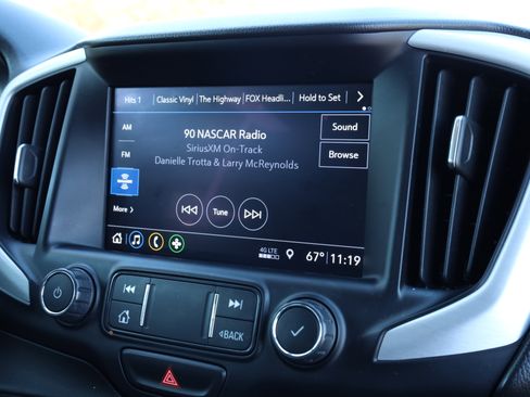 Used 2020 GMC Terrain SLT image 6