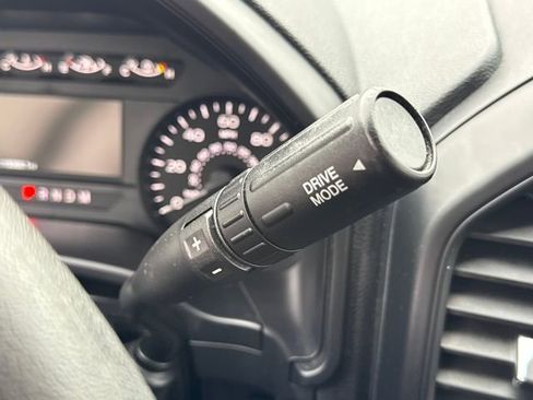 Used 2019 Ford F150 XL w/ Equipment Group 101A Mid image 15