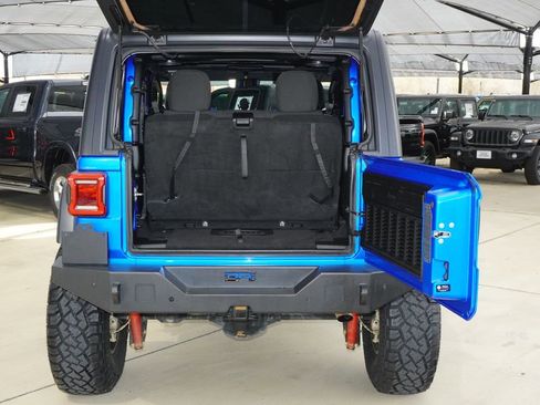 Used 2021 Jeep Wrangler Rubicon image 30