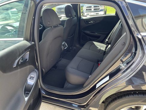 Used 2023 Chevrolet Malibu LT image 6