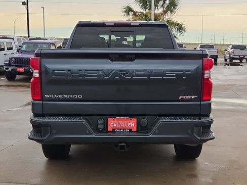 Used 2020 Chevrolet Silverado 1500 RST w/ Texas Edition RWD image 13