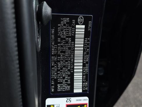 Used 2024 Toyota Camry SE FWD image 29