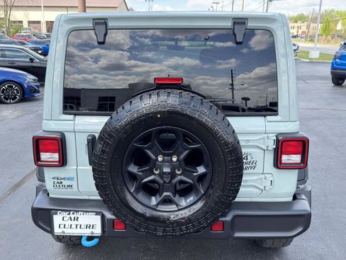 Used 2023 Jeep Wrangler Unlimited w/ Sun & Screen Package AWD/4WD image 68
