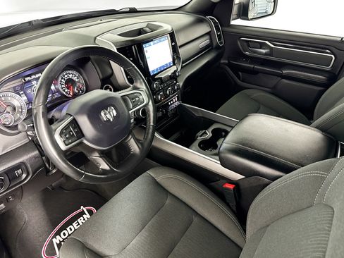 Used 2022 RAM 1500 Big Horn AWD/4WD image 5