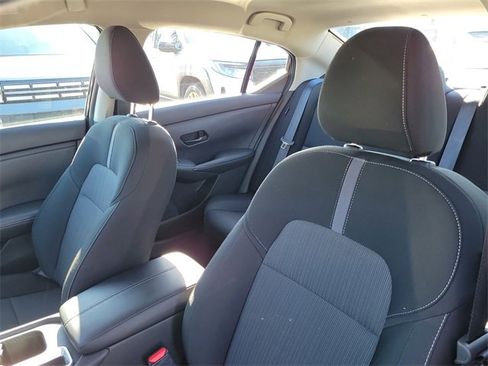 Used 2025 Nissan Sentra SV image 16
