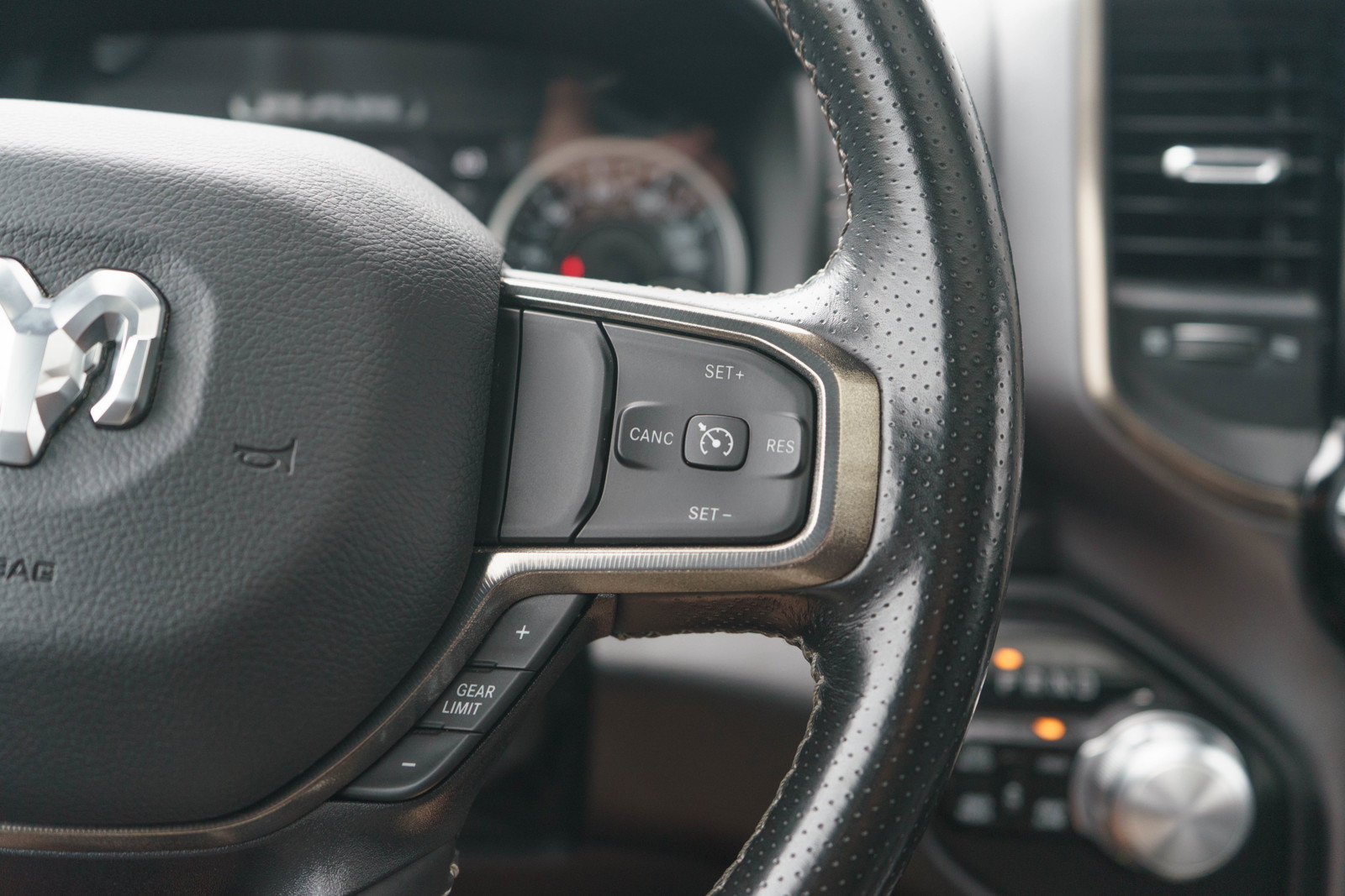 Used 2022 RAM 1500 Sport w/ Rebel Level 2 Equipment Group AWD/4WD image 20