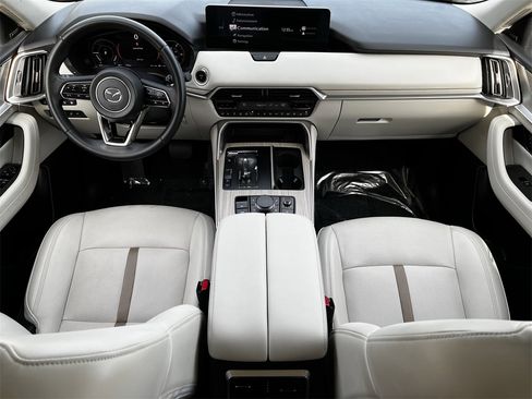 Used 2025 MAZDA CX-90 Plug-In Hybrid w/ Premium Plus image 9